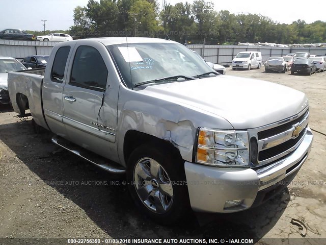 1GCEC29029Z142676 - 2009 CHEVROLET SILVERADO C1500 LT SILVER photo 6