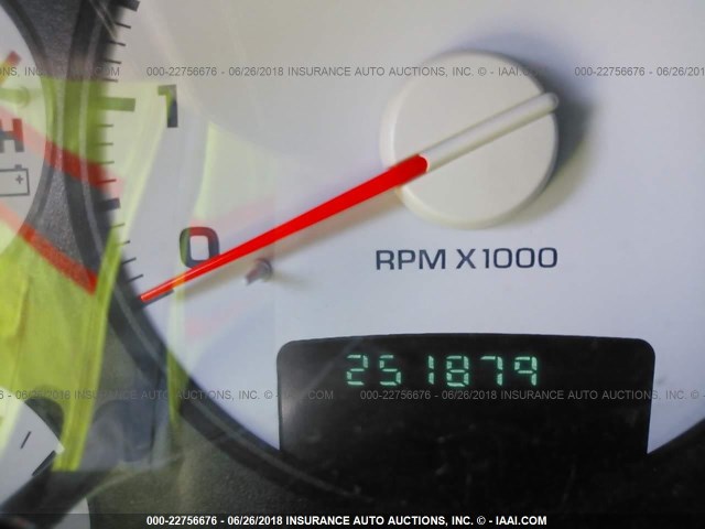 3D7KU26D14G197626 - 2004 DODGE RAM 2500 ST/SLT 银色 照片 7