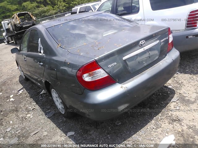 4T1BE32K42U585134 - 2002 TOYOTA CAMRY LE/XLE/SE მწვანე ფოტო 3