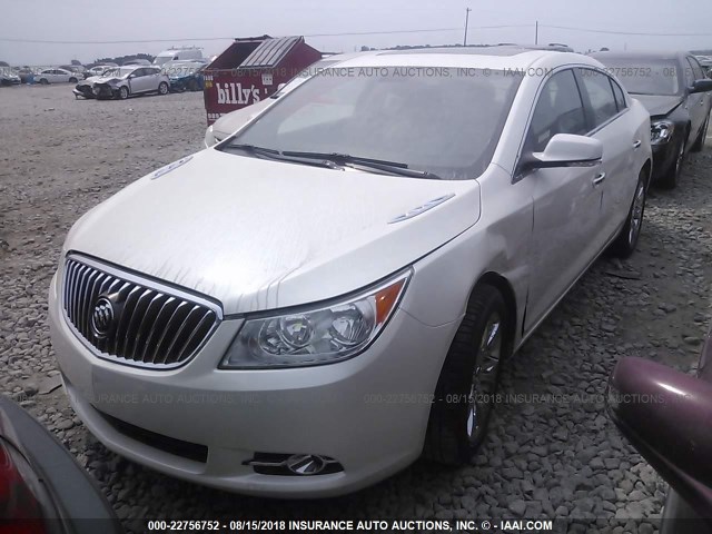 1G4GH5E34DF269351 - 2013 BUICK LACROSSE PREMIUM WHITE photo 2