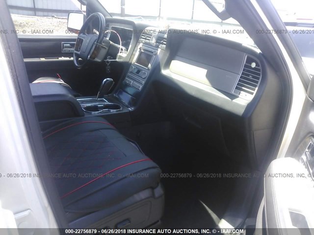 5LMFU27527LJ19648 - 2007 LINCOLN NAVIGATOR CREAM photo 5