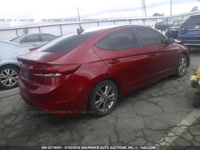 KMHD84LF1HU063089 - 2017 HYUNDAI ELANTRA SE/VALUE/LIMITED RED photo 4