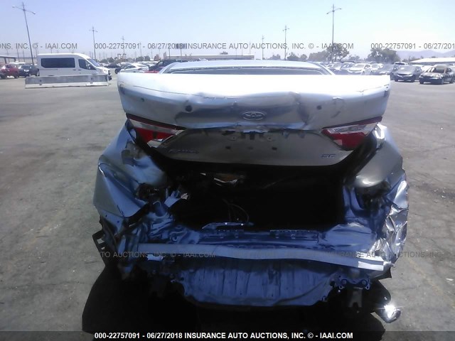 4T1BF1FK9FU037664 - 2015 TOYOTA CAMRY SILVER photo 6