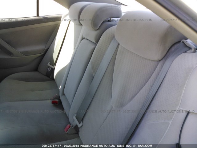 4T1BE46KX7U653363 - 2007 TOYOTA CAMRY NEW GENERAT CE/LE/XLE/SE SILVER photo 8