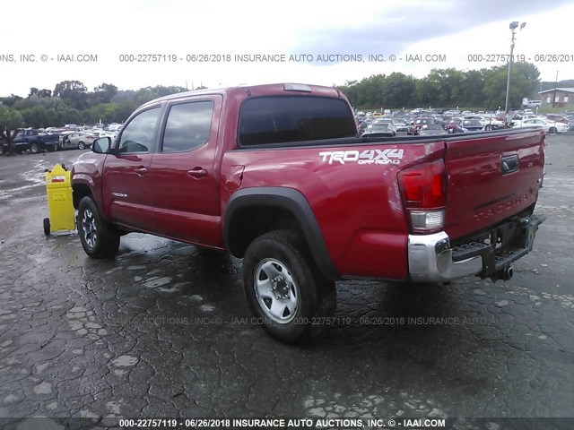 3TMCZ5AN9GM011340 - 2016 TOYOTA TACOMA DBL CAB/SR/SR5/TRD SPT/OR RED photo 3