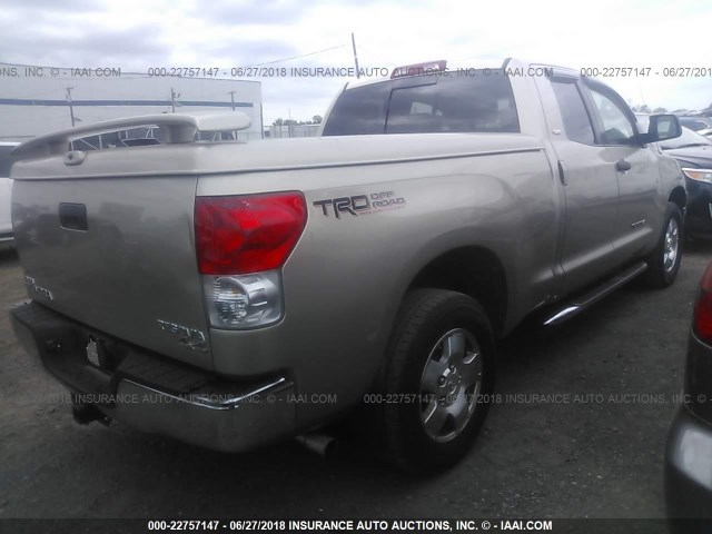 5TFBT54128X012587 - 2008 TOYOTA TUNDRA DOUBLE CAB/DOUBLE CAB SR5 TAN photo 4