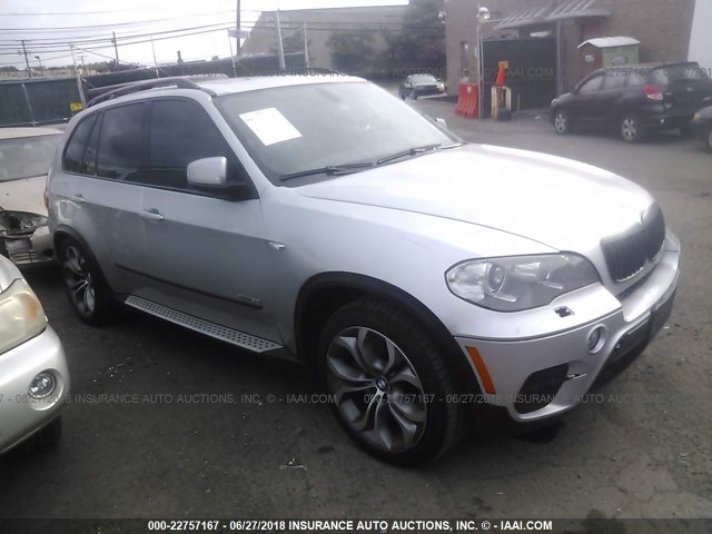 5UXZV8C52CL423324 - 2012 BMW X5 XDRIVE50I Srebrny zdjęcie 1