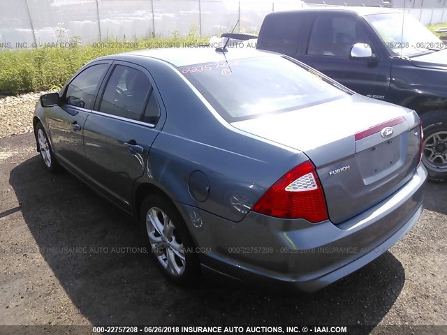 3FAHP0HA1CR213710 - 2012 FORD FUSION SE GRAY photo 3