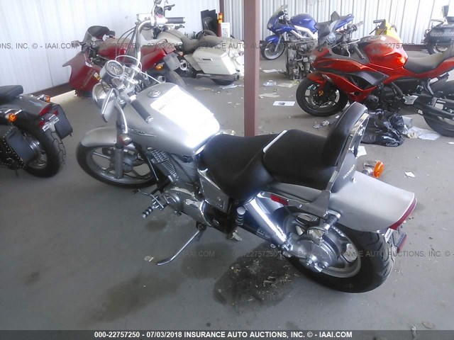 1HFSC18077A101654 - 2007 HONDA VT1100 C SILVER photo 3