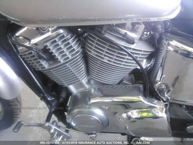 1HFSC18077A101654 - 2007 HONDA VT1100 C SILVER photo 9