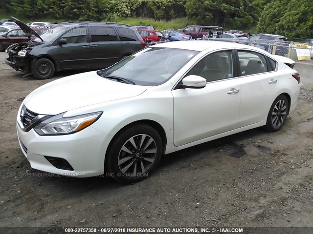 1N4AL3AP2HC164603 - 2017 NISSAN ALTIMA 2.5/S/SV/SL/SR WHITE photo 2