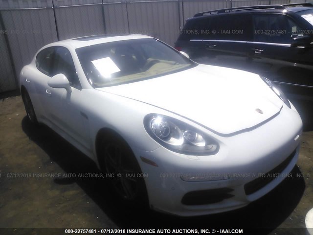 WP0AA2A71GL005824 - 2016 PORSCHE PANAMERA 2/4 WHITE photo 1