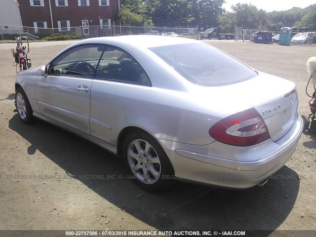 WDBTJ65J14F104206 - 2004 MERCEDES-BENZ CLK 320C SILVER photo 3