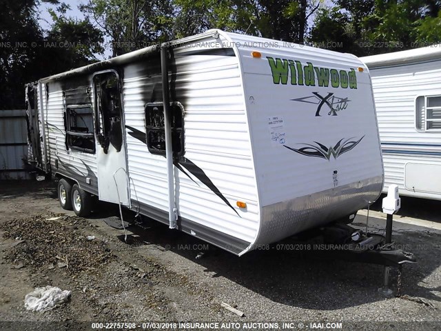 4X4TWDD20BR340658 - 2011 FOREST RIVER OTHER  WHITE photo 1