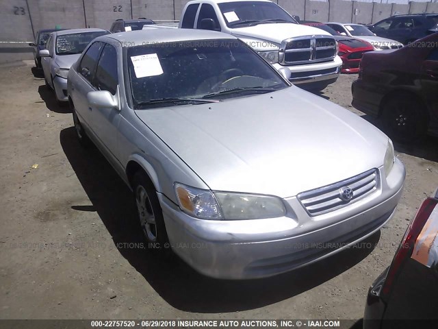 JT2BG22K2Y0457542 - 2000 TOYOTA CAMRY CE/LE/XLE 银色 照片 6