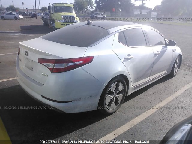 KNAGM4AD4C5020767 - 2012 KIA OPTIMA HYBRID WHITE photo 4