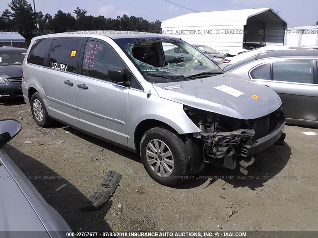 2V8HW44199R601376 - 2009 VOLKSWAGEN ROUTAN S SILVER photo 1