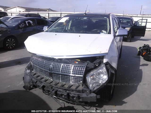 2LMDJ6JC8ABJ27136 - 2010 LINCOLN MKX WHITE photo 2