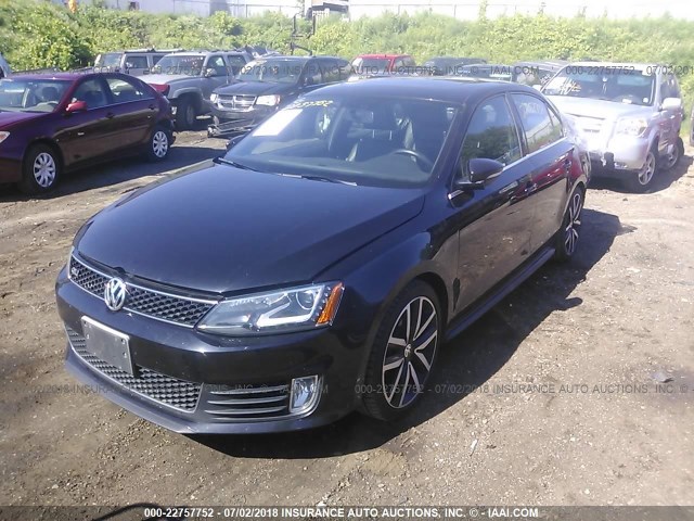 3VW4S7AJ7EM375817 - 2014 VOLKSWAGEN JETTA GLI BLACK photo 2