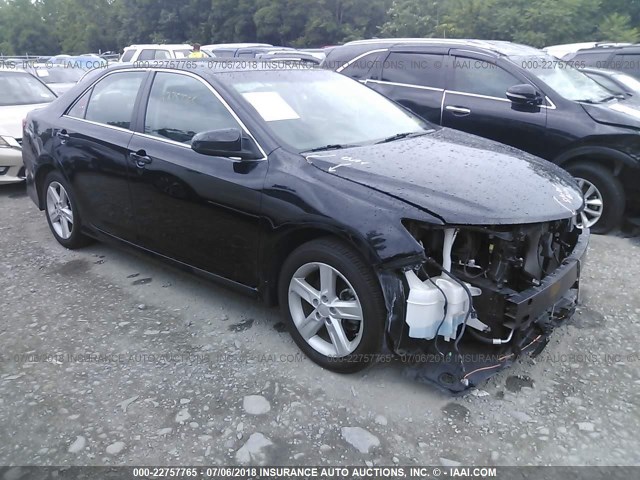 4T1BF1FK0DU218049 - 2013 TOYOTA CAMRY L/SE/LE/XLE 黑色 照片 1