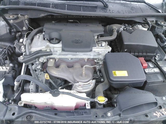 4T1BF1FK0DU218049 - 2013 TOYOTA CAMRY L/SE/LE/XLE 黑色 照片 10