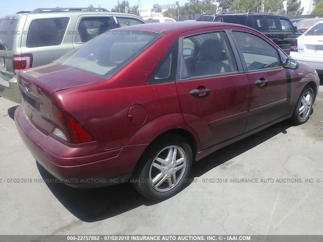 1FAFP34P83W226275 - 2003 FORD FOCUS SE/SE COMFORT/SE SPORT RED photo 4