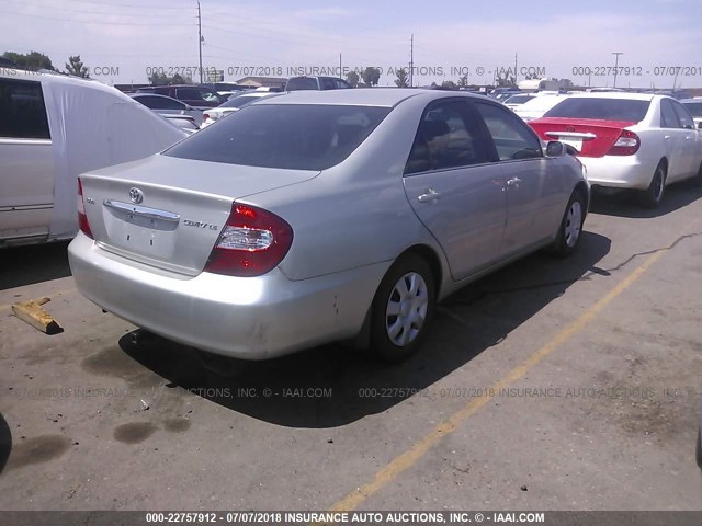4T1BE32K84U873709 - 2004 TOYOTA CAMRY LE/XLE/SE Gümüş foto 4