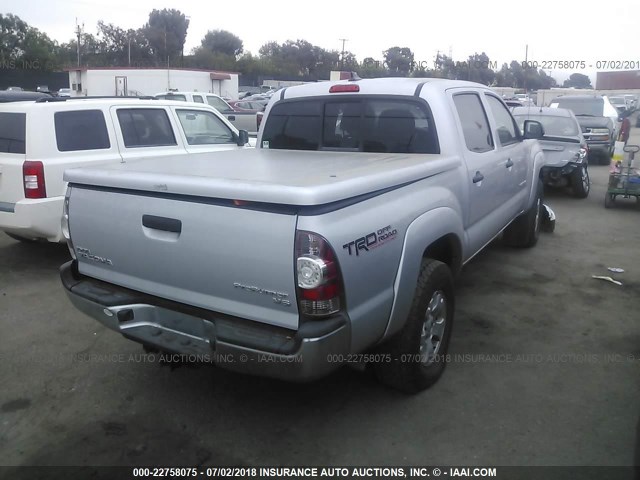 3TMJU4GN5CM130410 - 2012 TOYOTA TACOMA DOUBLE CAB PRERUNNER SILVER photo 4