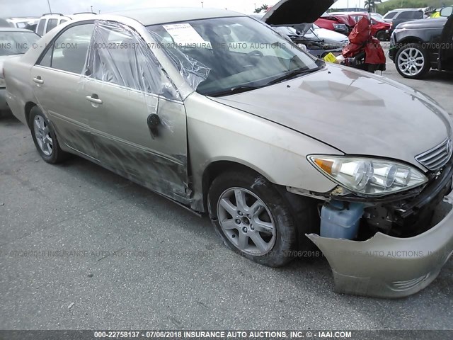 4T1BE32K65U609244 - 2005 TOYOTA CAMRY LE/XLE/SE Bej foto 6