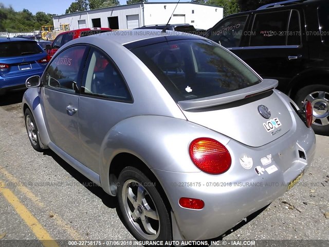 3VWDD21CX1M459235 - 2001 VOLKSWAGEN NEW BEETLE GLX 银色 照片 3