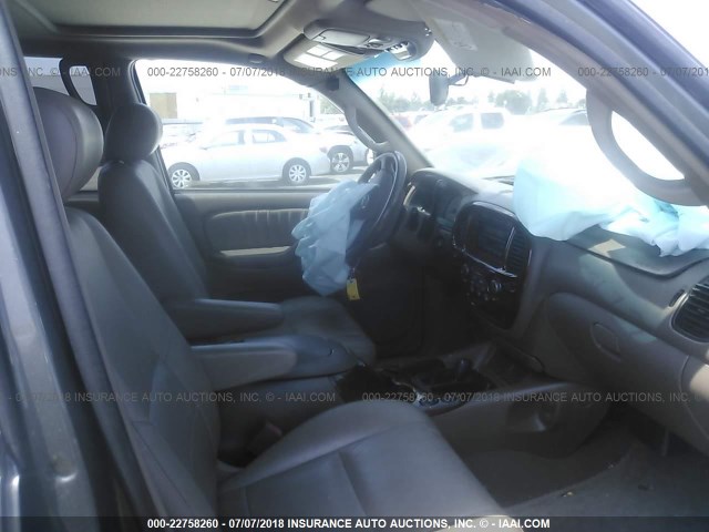 5TDBT48A83S157698 - 2003 TOYOTA SEQUOIA LIMITED GRAY photo 5
