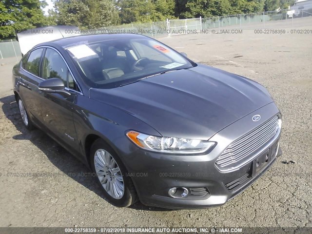 3FA6P0LU1FR275332 - 2015 FORD FUSION SE HYBRID GRAY photo 1