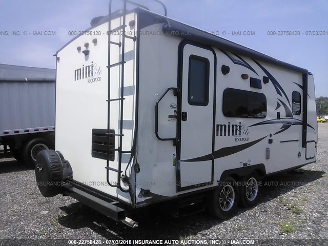 4X4TRLW27HD415005 - 2017 FOREST RIVER ROCKWOOD MINI LITE  WHITE photo 4