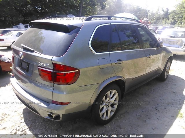 5UXZV4C51D0B20324 - 2013 BMW X5 XDRIVE35I GRAY photo 4