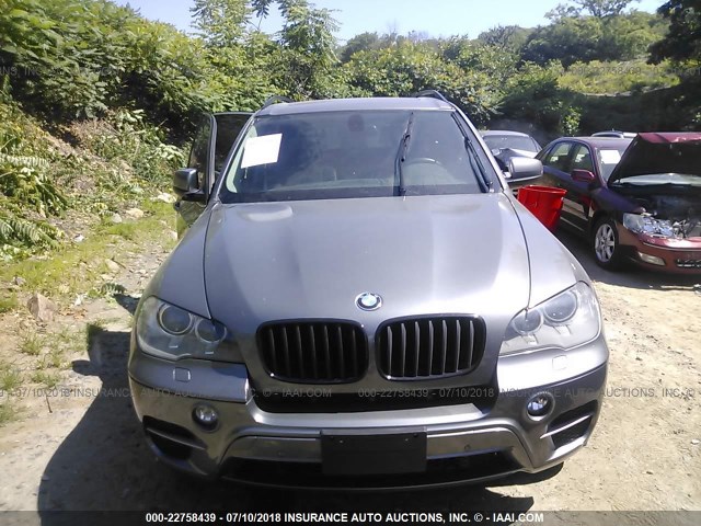 5UXZV4C51D0B20324 - 2013 BMW X5 XDRIVE35I Сұр фото 6