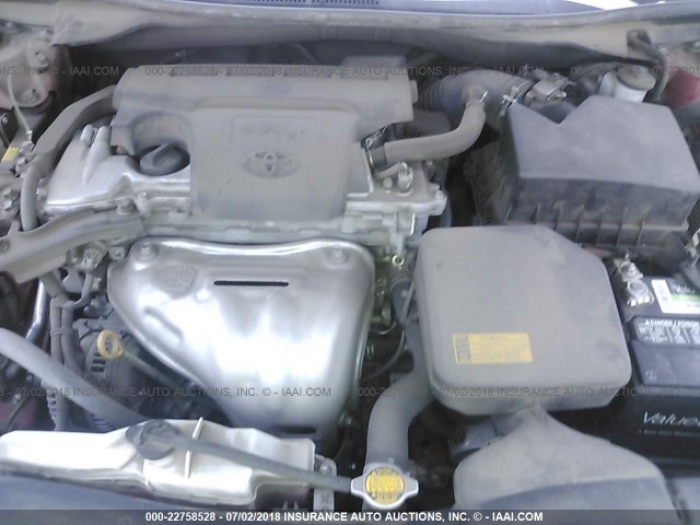 4T1BF1FK5EU767246 - 2014 TOYOTA CAMRY L/SE/LE/XLE წითელი ფოტო 10