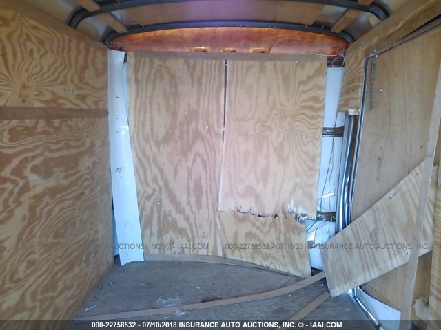 4X4TSE4191N019832 - 2001 FOREST RIVER ENCLOSED  白色 照片 5