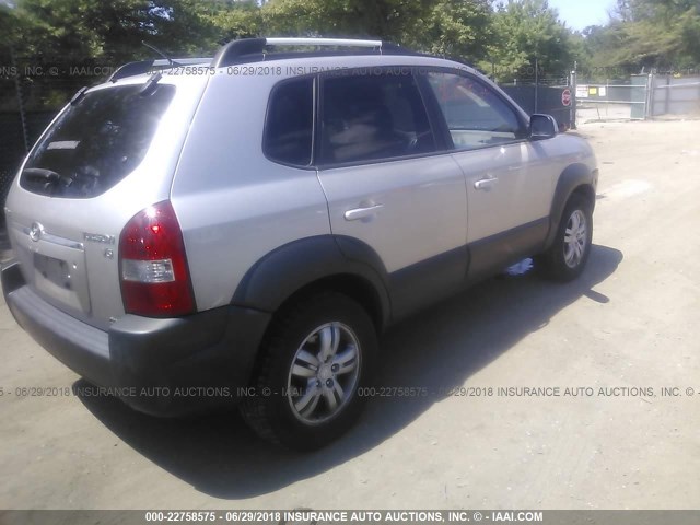 KM8JN72DX6U420778 - 2006 HYUNDAI TUCSON GLS/LIMITED SILVER photo 4