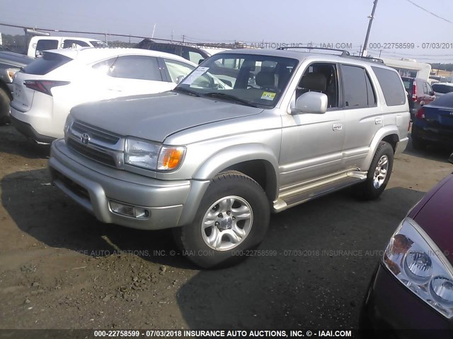 JT3HN87R829072817 - 2002 TOYOTA 4RUNNER LIMITED SILVER photo 2