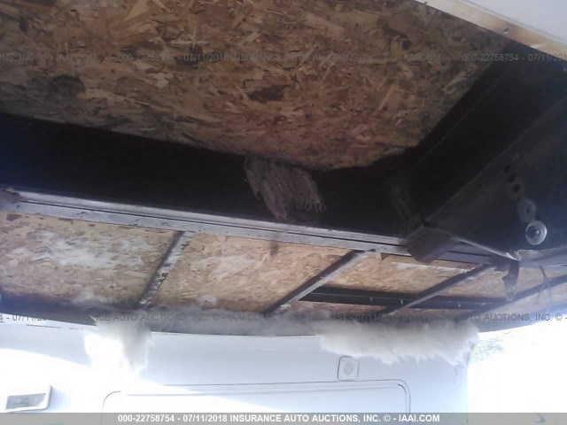 4YDF365215D512149 - 2005 KEYSTONE MONTANA WHITE photo 6