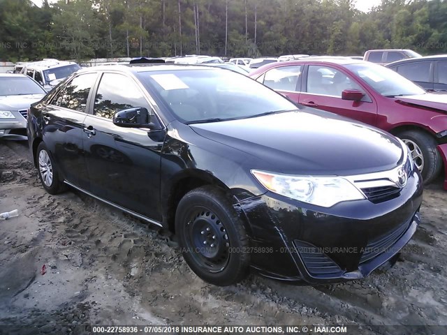 4T4BF1FK0ER410496 - 2014 TOYOTA CAMRY L/SE/LE/XLE 黑色 照片 1