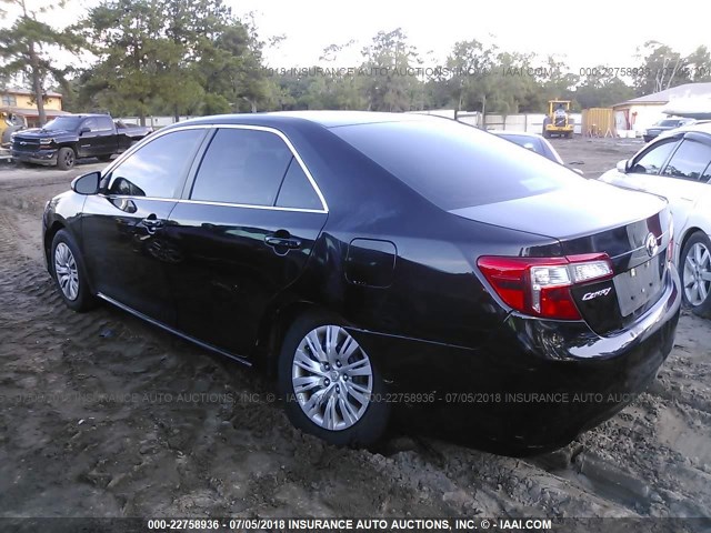 4T4BF1FK0ER410496 - 2014 TOYOTA CAMRY L/SE/LE/XLE 黑色 照片 3