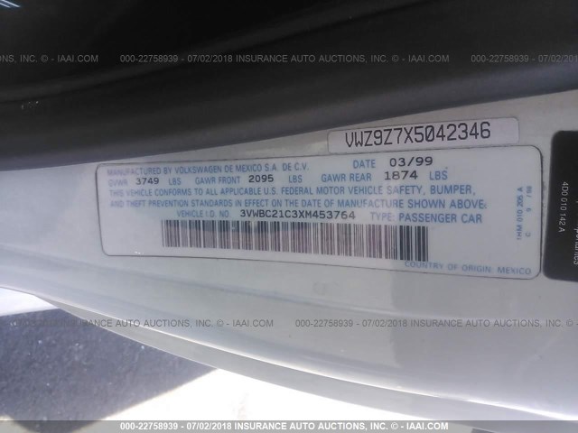 3VWBC21C3XM453764 - 1999 VOLKSWAGEN NEW BEETLE GL 白色 照片 9