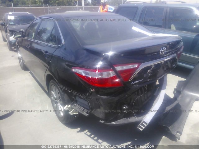 4T1BF1FKXFU042792 - 2015 TOYOTA CAMRY LE/XLE/SE/XSE BLACK photo 3