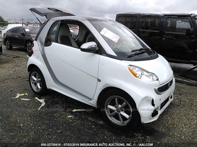 WMEEJ3BA5DK599483 - 2013 SMART FORTWO PURE/PASSION WHITE photo 1