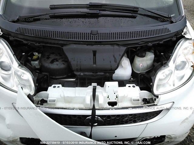 WMEEJ3BA5DK599483 - 2013 SMART FORTWO PURE/PASSION WHITE photo 10
