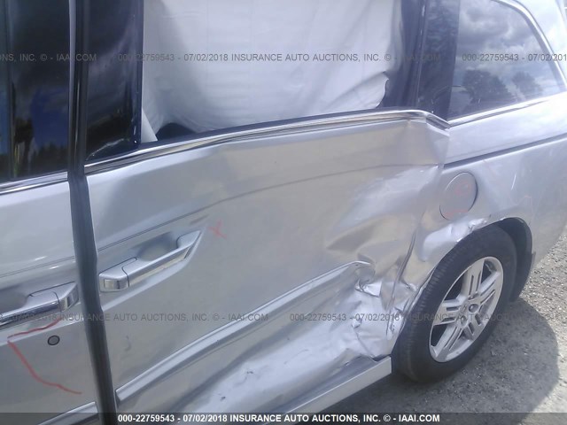 5FNRL5H92BB068934 - 2011 HONDA ODYSSEY TOURING/TOURING ELITE SILVER photo 6