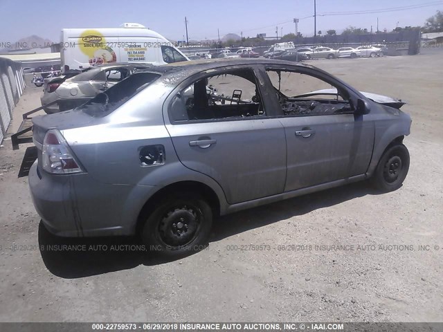 KL1TD5DE7AB106821 - 2010 CHEVROLET AVEO LS/LT 灰色 照片 4