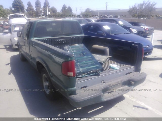 1GCCS19X7WK103765 - 1998 CHEVROLET S TRUCK S10 GREEN photo 3