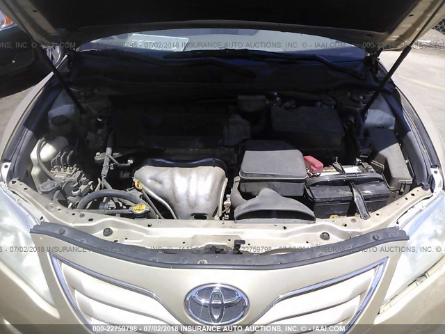 4T1BF3EK3BU725831 - 2011 TOYOTA CAMRY SE/LE/XLE GOLD photo 10